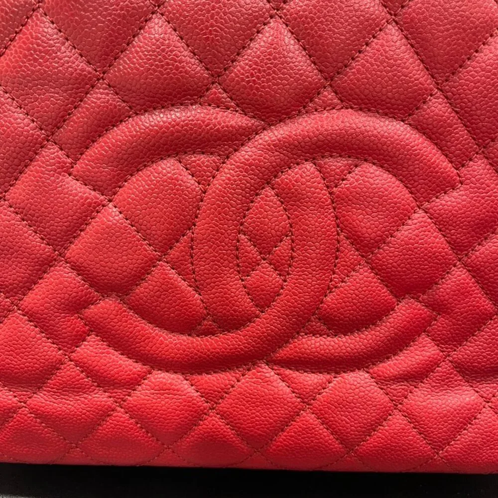 Chanel Caviar Quilted Grand Shopping Tote GST Red (JB1363)